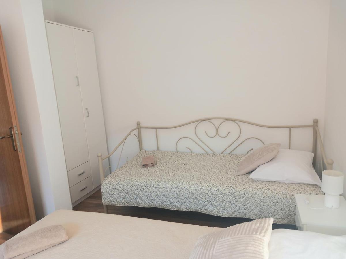 Studio Apartment Novak Cilipi Ngoại thất bức ảnh